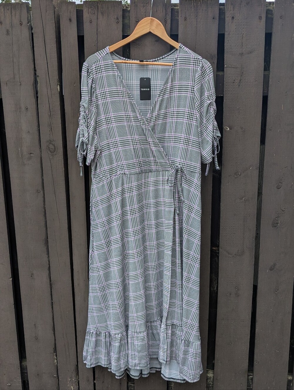 Nwt Torrid Black/Purple Plaid Midi Wrap Dress